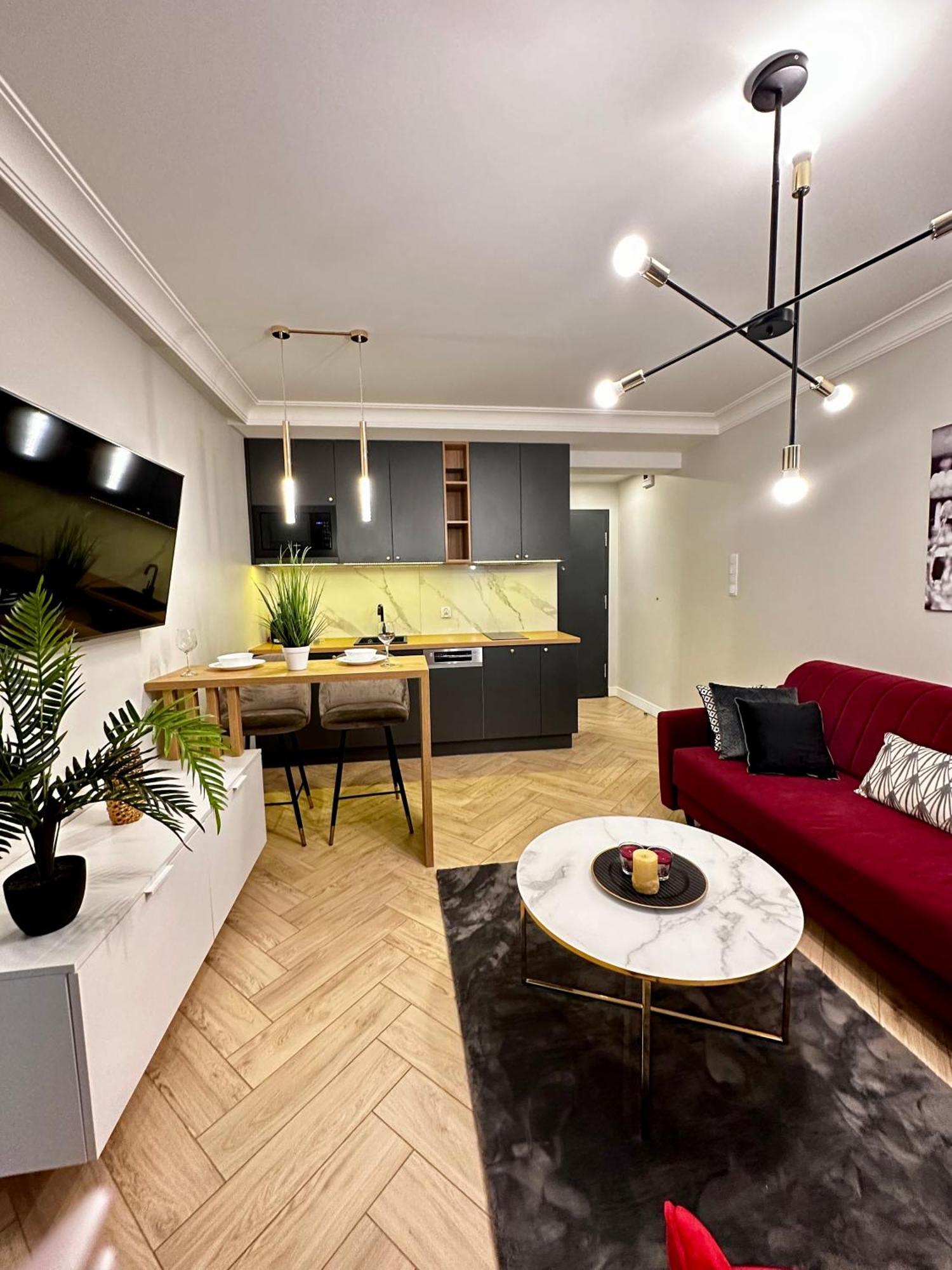 Apartamenty Kielce- Apartament Saphire Przy Zalew Kielecki, Faktura, Parking, Centrum Ngoại thất bức ảnh