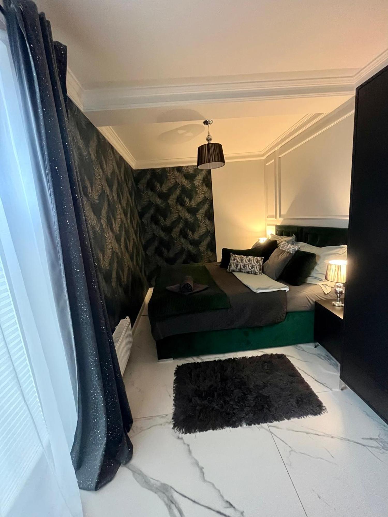 Apartamenty Kielce- Apartament Saphire Przy Zalew Kielecki, Faktura, Parking, Centrum Ngoại thất bức ảnh