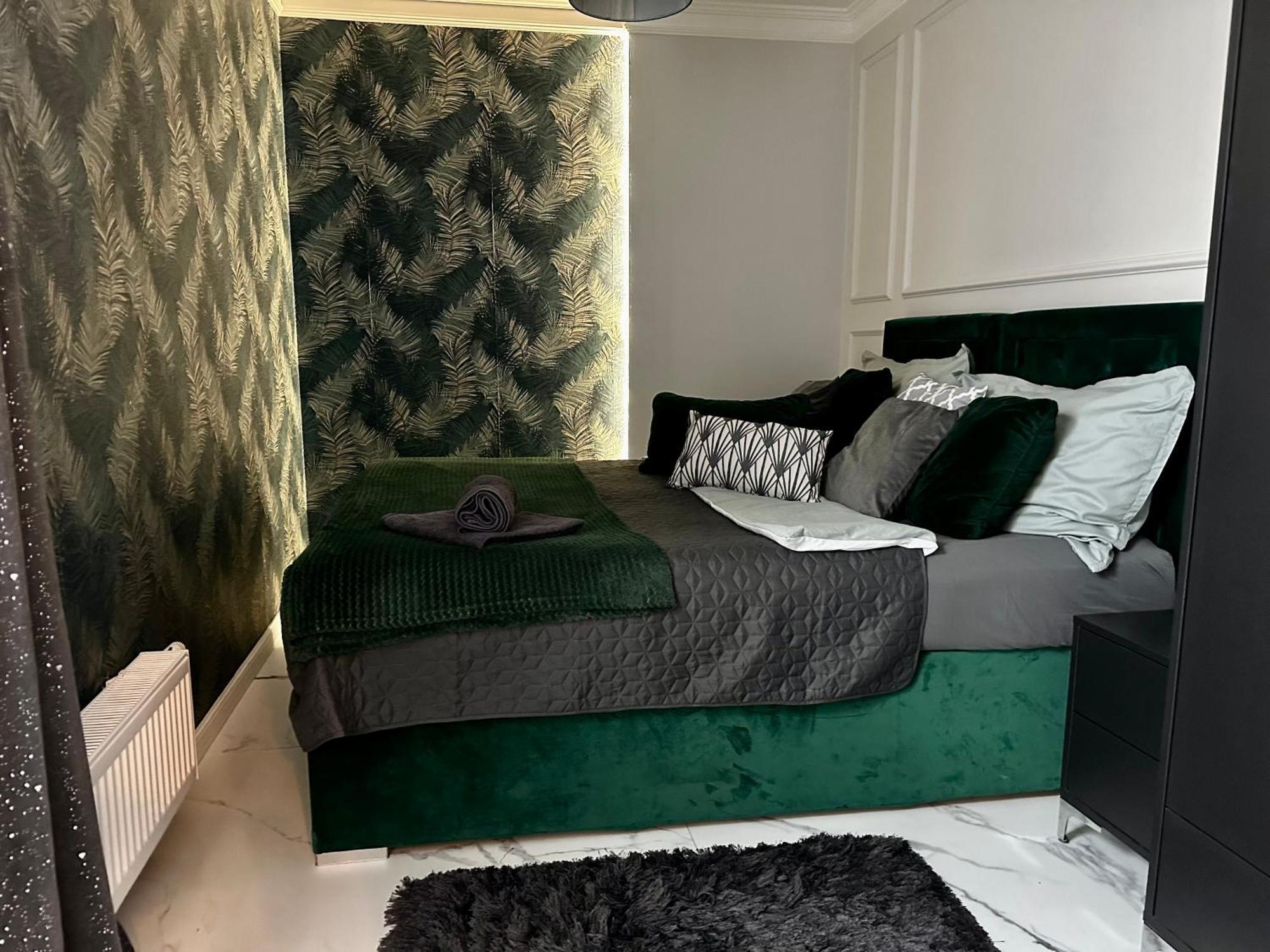 Apartamenty Kielce- Apartament Saphire Przy Zalew Kielecki, Faktura, Parking, Centrum Ngoại thất bức ảnh